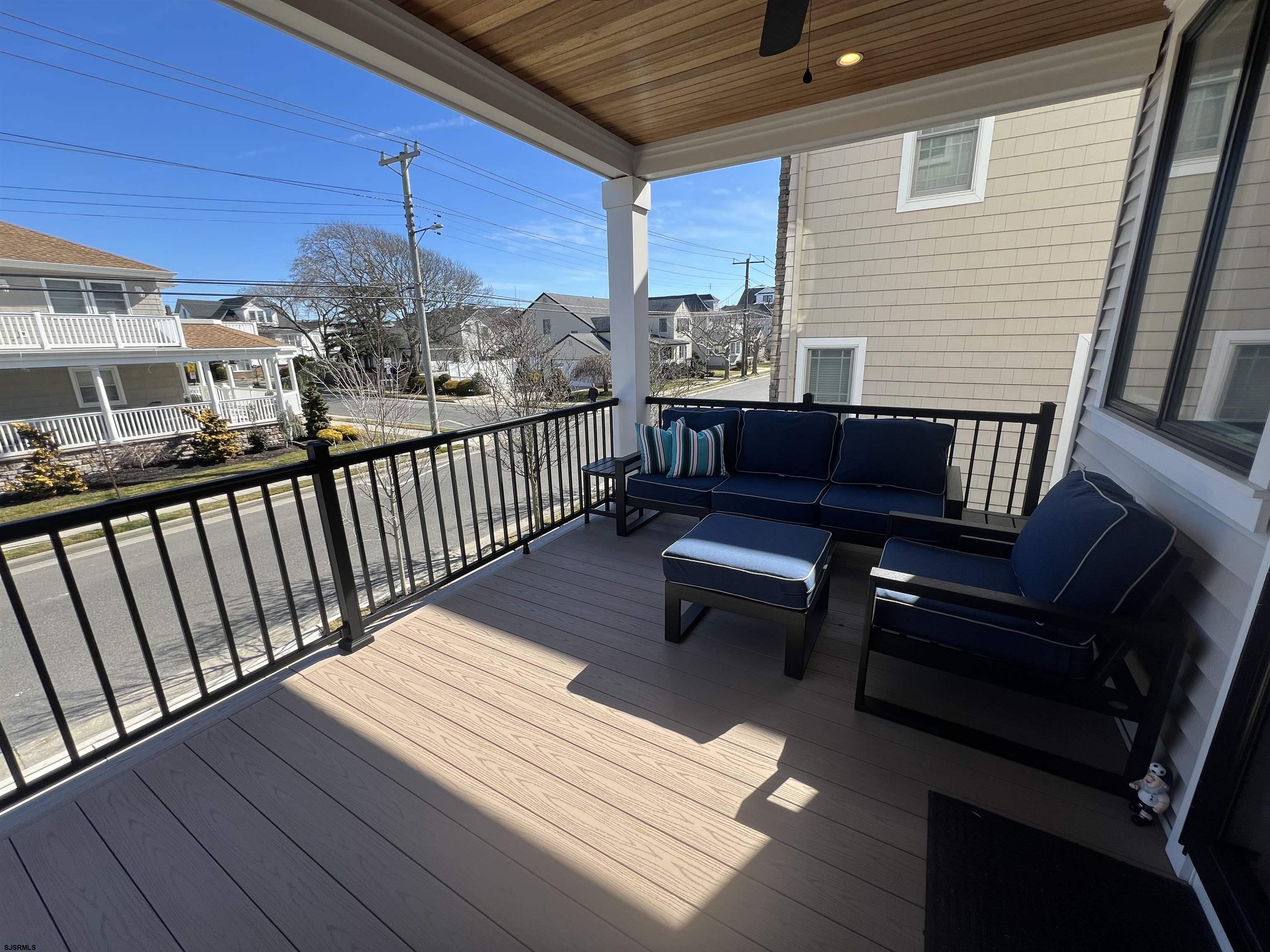 22 Fredericksbug Avenue, Unit FIRST WEEK OF AUGUST Ventnor City, NJ 08406 - Photo 3 of 37