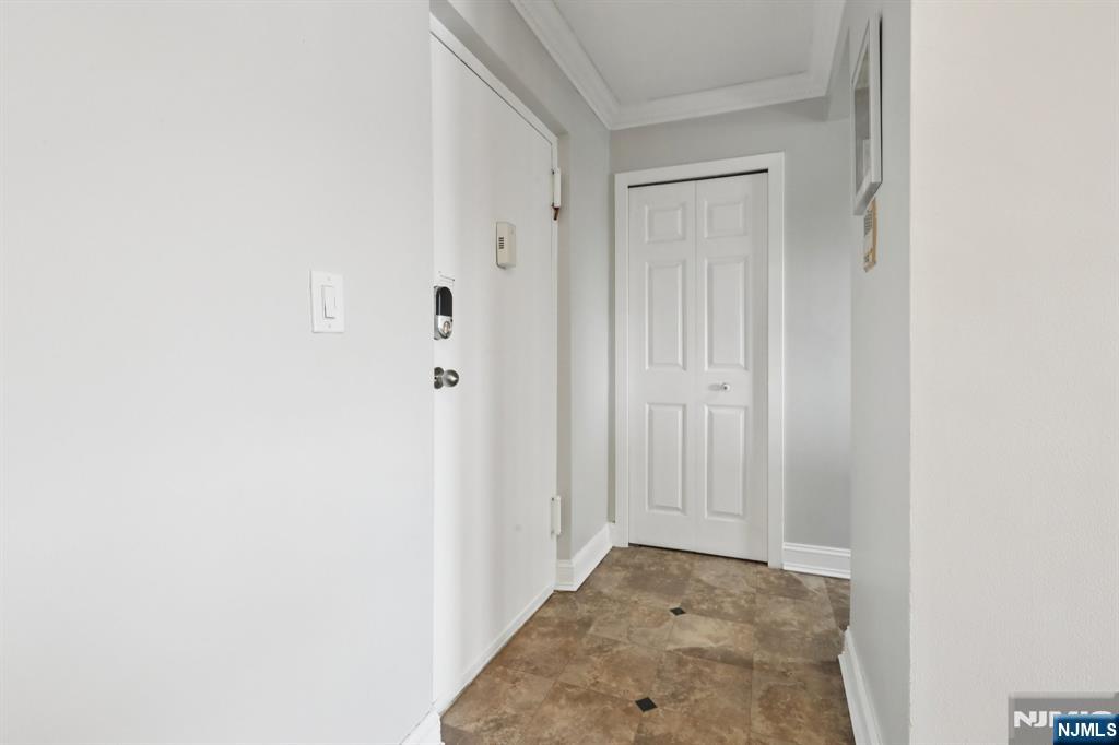 150 Overlook Avenue, Unit 7F Hackensack, NJ 07601 - Photo 8 of 24