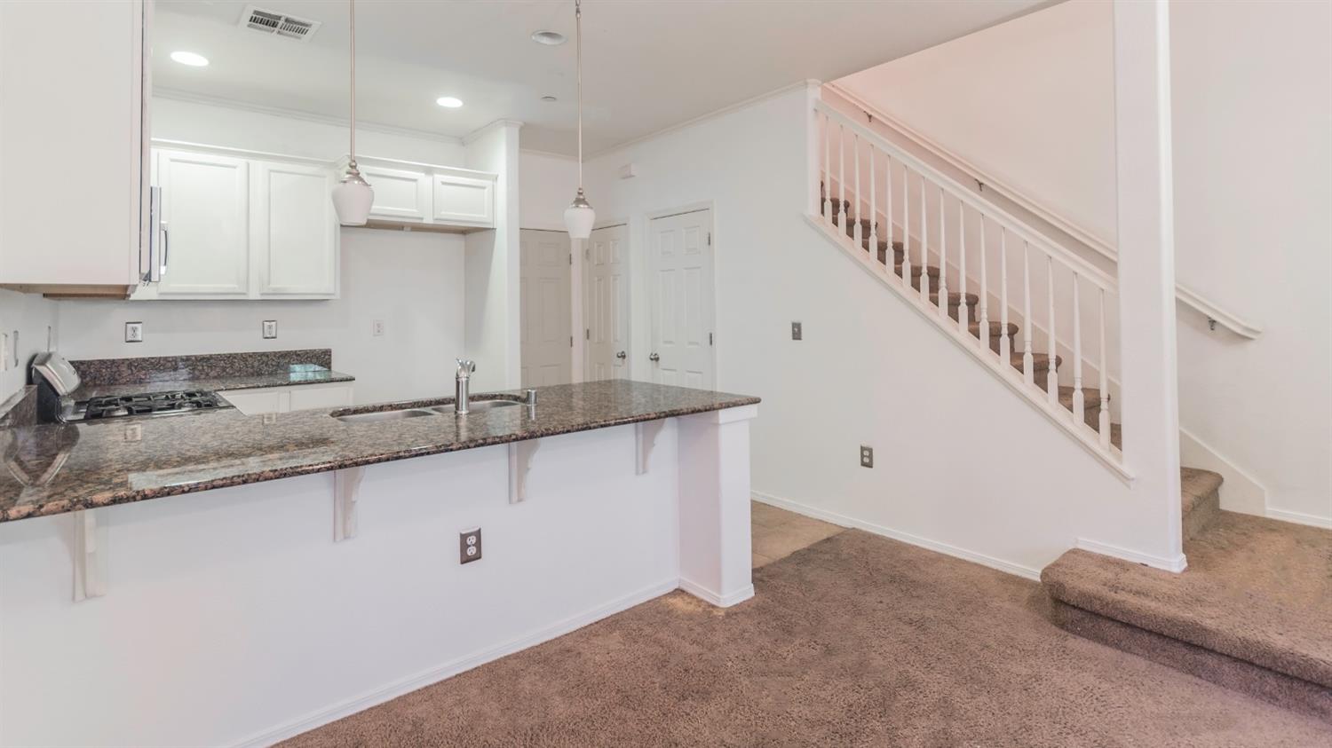 1146 West Walter Avenue Fowler, CA 93625 - Photo 13 of 39