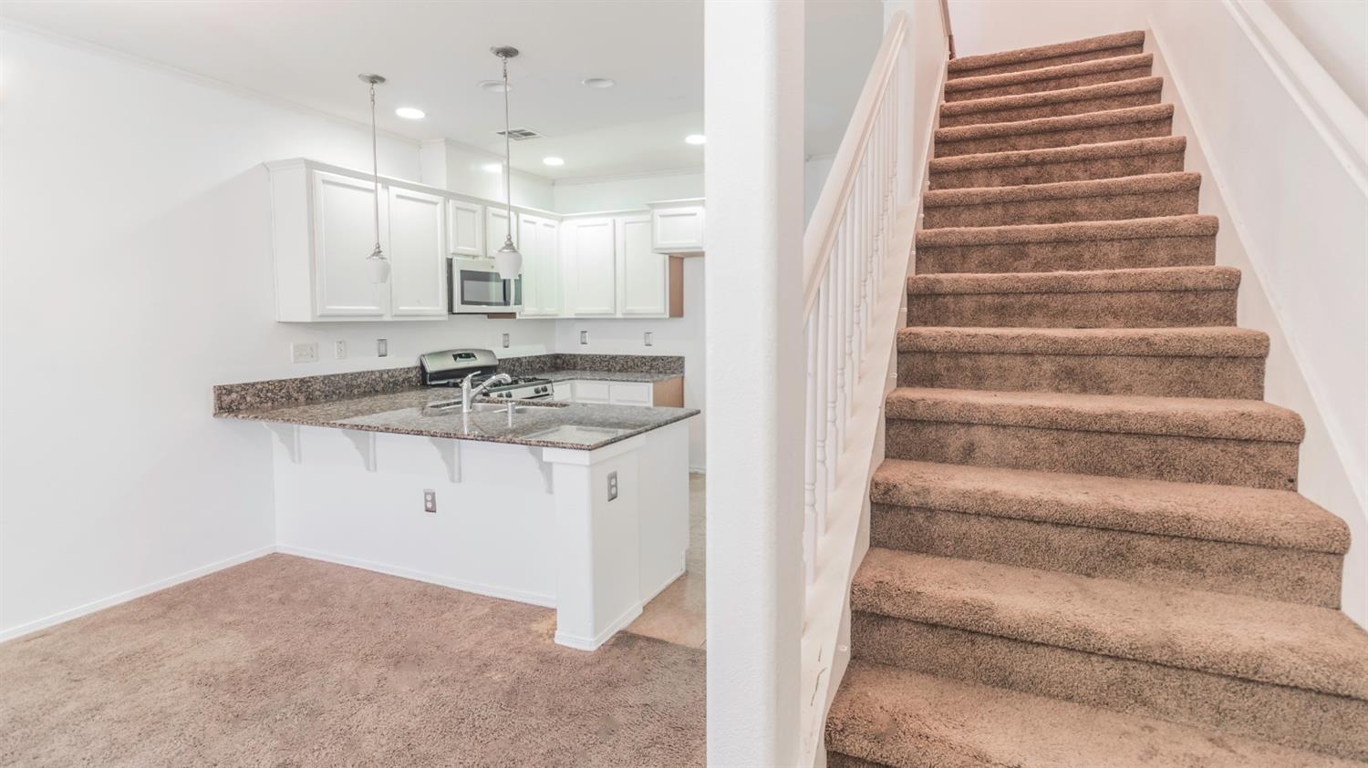 1146 West Walter Avenue Fowler, CA 93625 - Photo 17 of 39