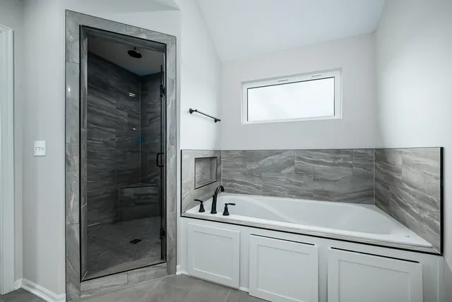 $569,950 | 12953 Sloan Avenue, Kansas City, KS 66109