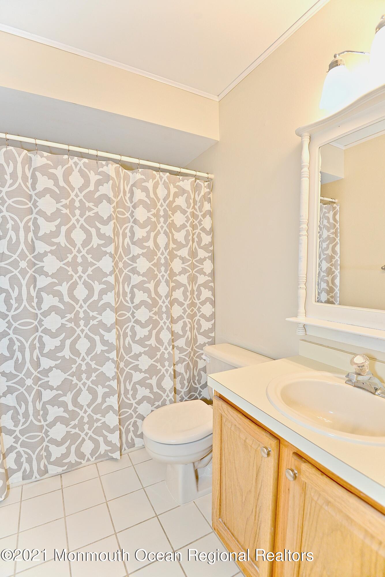 28 Racquet Road Wall, NJ 07719 - Photo 12 of 21 339a