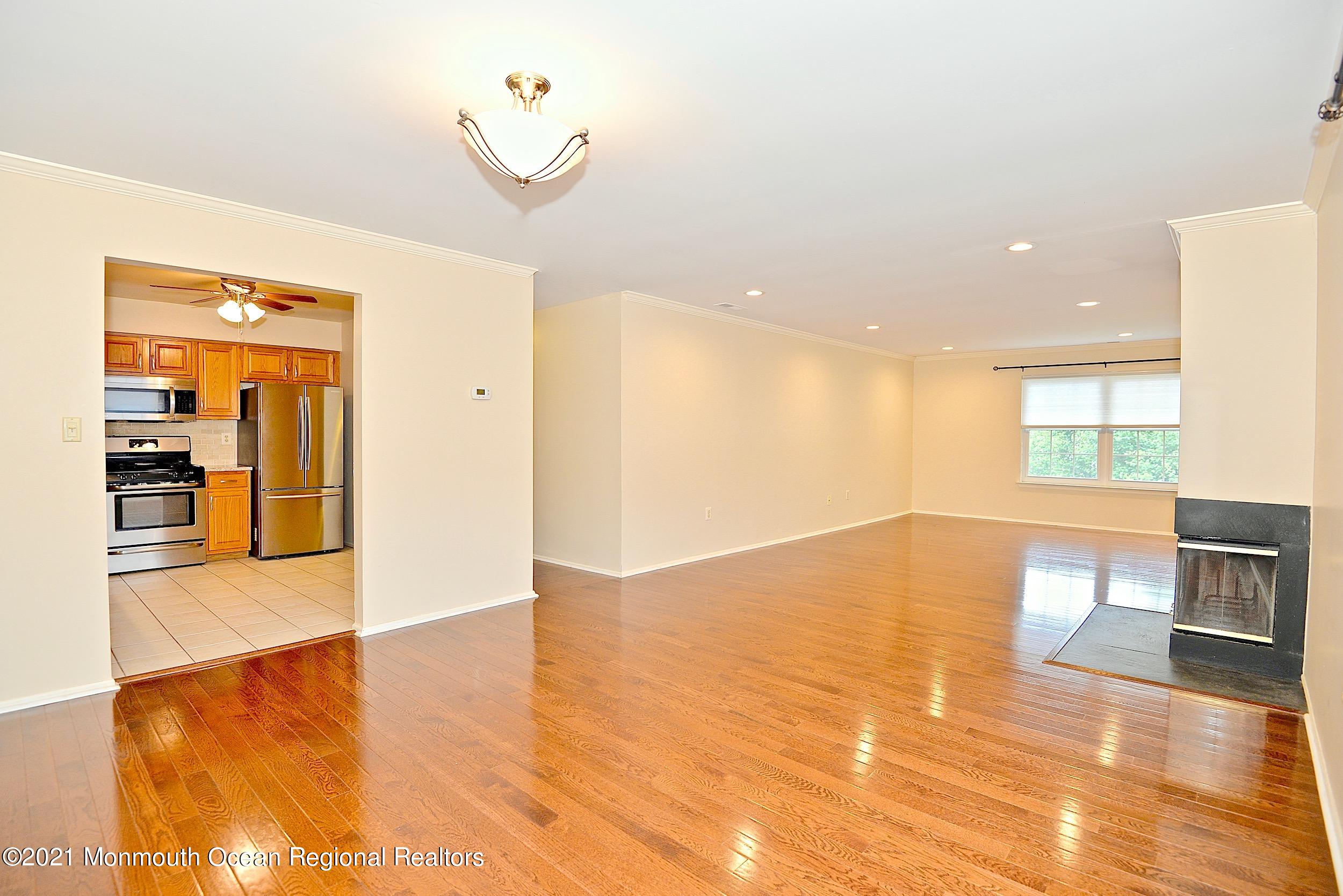 28 Racquet Road Wall, NJ 07719 - Photo 3 of 21 311a