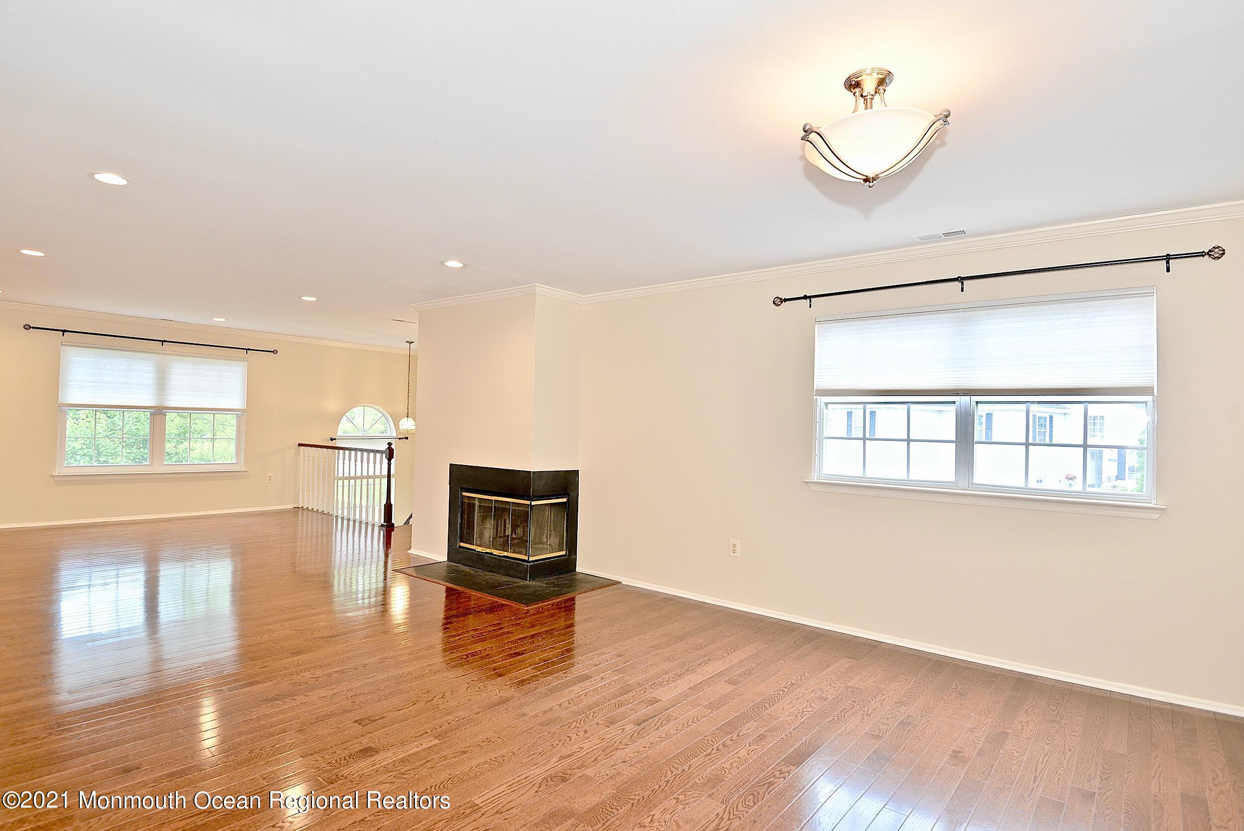 28 Racquet Road Wall, NJ 07719 - Photo 4 of 21 309a