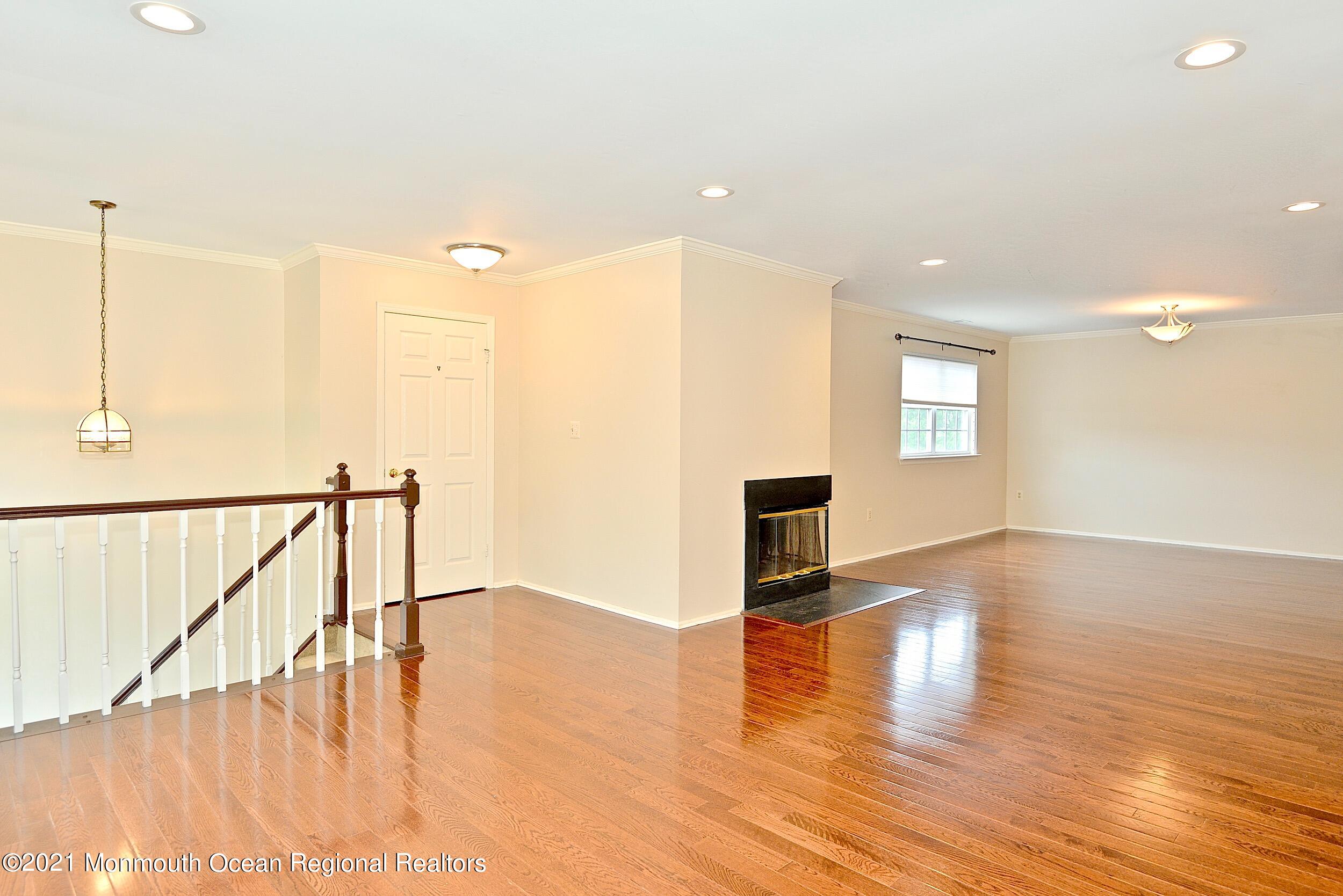 28 Racquet Road Wall, NJ 07719 - Photo 7 of 21 320a