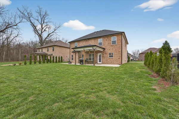 $467,500 | 1493 English Oak Drive, Clarksville, TN 37043