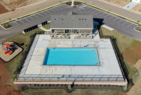 $467,500 | 1493 English Oak Drive, Clarksville, TN 37043