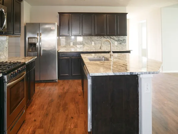 $2,700 | 13918 Nicolet Arbor Lane, Conroe, TX 77384