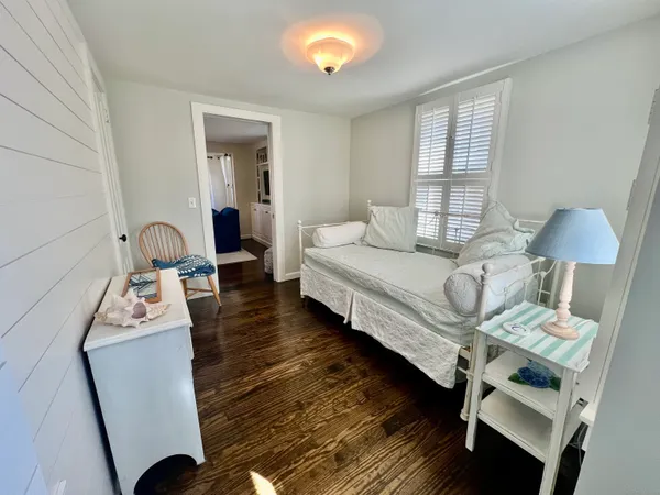 $3,500 | 9 Madison Avenue, Madison, CT 06443