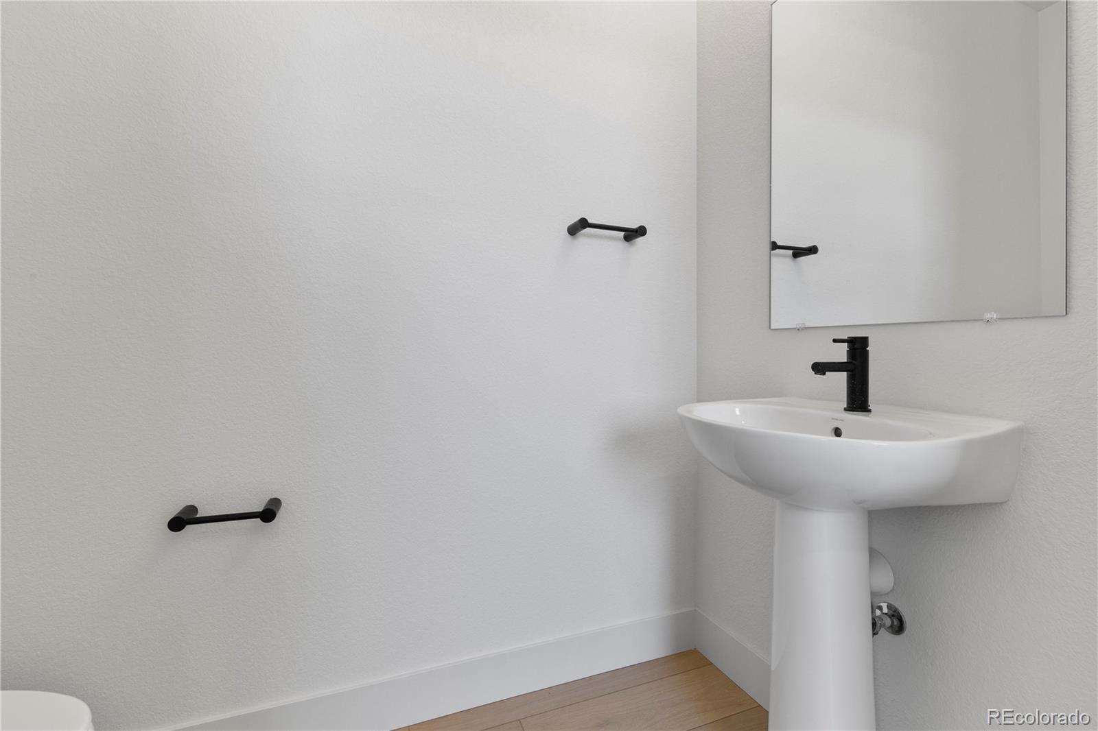 14269 Currant Street Broomfield, CO 80020 - Photo 12 of 28