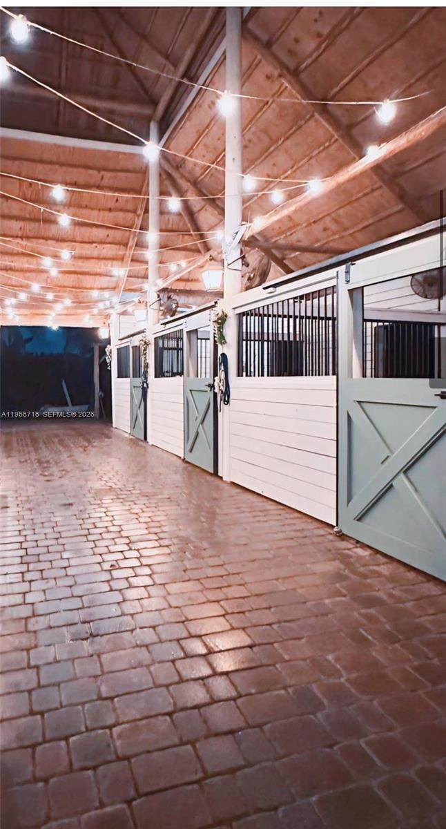 14949 Southwest 184th Avenue Miami, FL 33196 - Photo 12 of 33