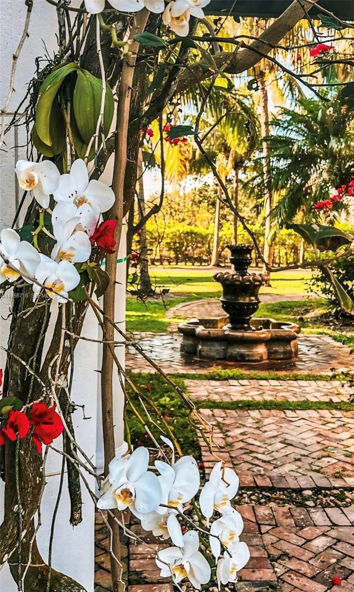 14949 Southwest 184th Avenue Miami, FL 33196 - Photo 3 of 33