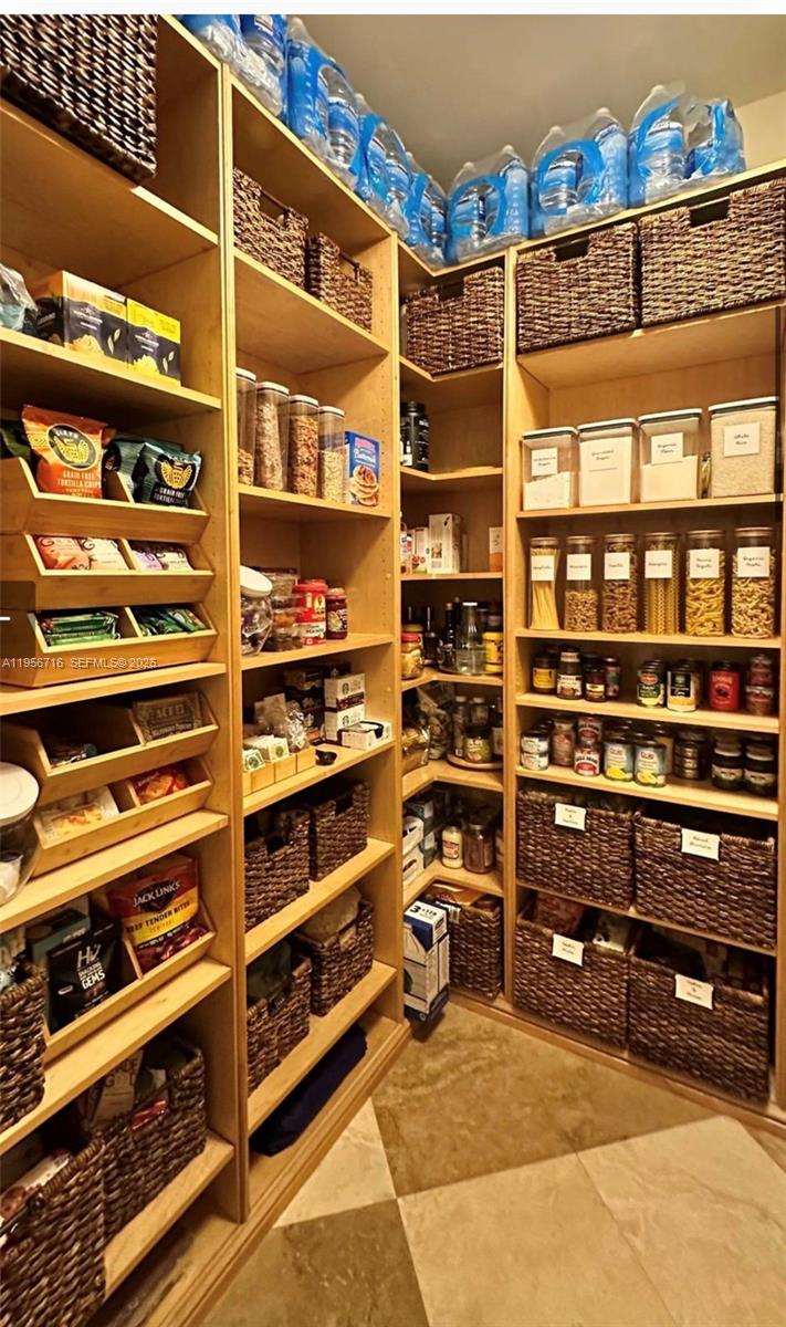 14949 Southwest 184th Avenue Miami, FL 33196 - Photo 10 of 33