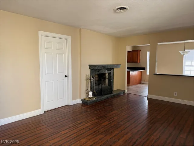 $1,825 | 4337 Edward Avenue, Las Vegas, NV 89108