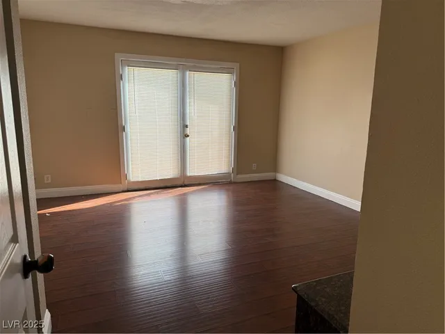 $1,825 | 4337 Edward Avenue, Las Vegas, NV 89108