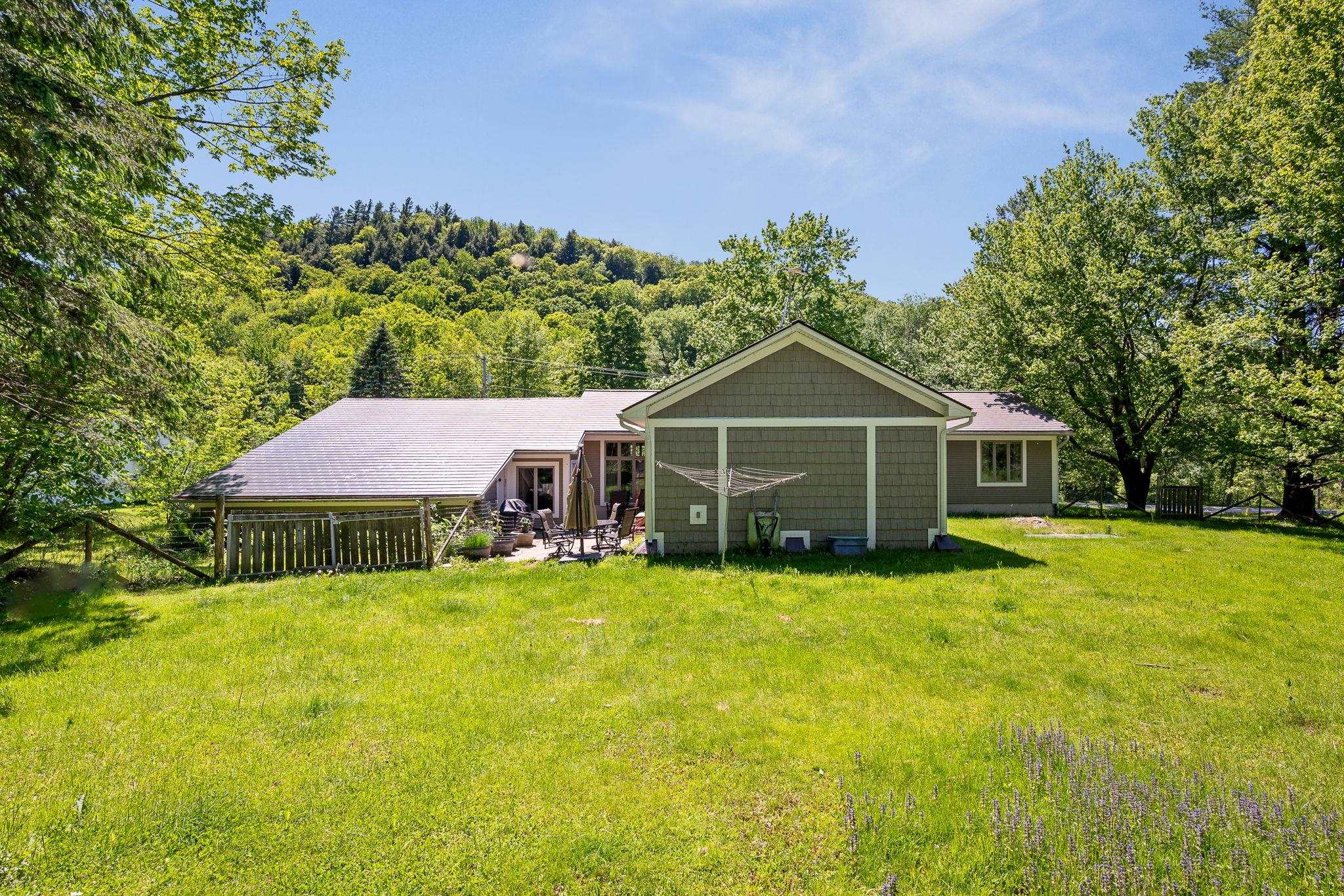2021 Huntington Road Richmond, VT 05477 - Photo 43 of 58