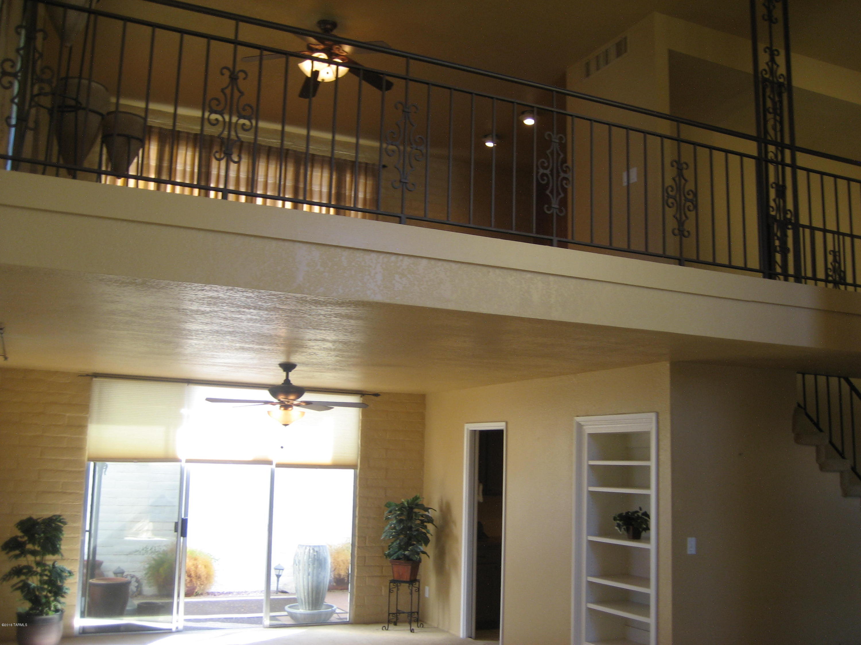 704 West Roller Coaster Road, Unit 84 Tucson, AZ 85704 - Photo 4 of 9