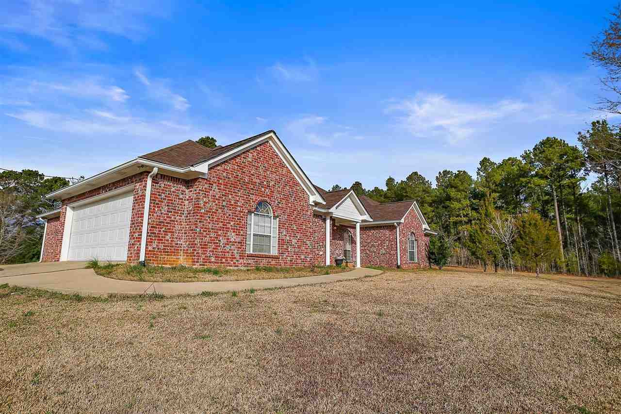 241 Miggins Road Canton, MS 39046 - Photo 3 of 36 Photo 4