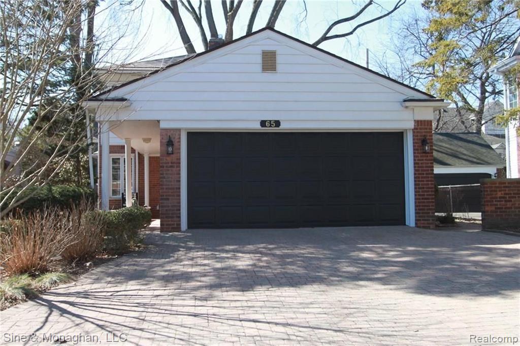 65 Moross Road Grosse Pointe Farms, MI 48236 - Photo 2 of 35