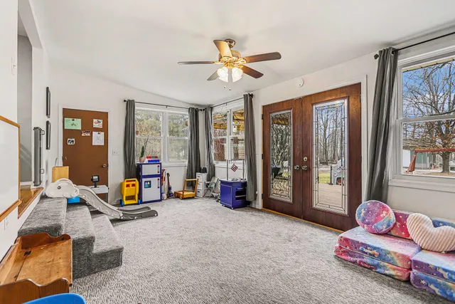 $400,000 | 6850 South 1st Street, Mattawan, MI 49071