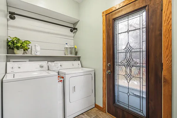 $400,000 | 6850 South 1st Street, Mattawan, MI 49071