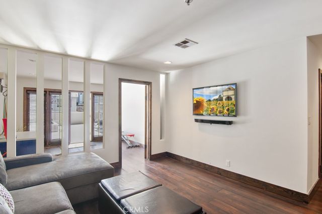 $599,100 | 1040 4th Street, Unit 112, Santa Monica, CA 90403