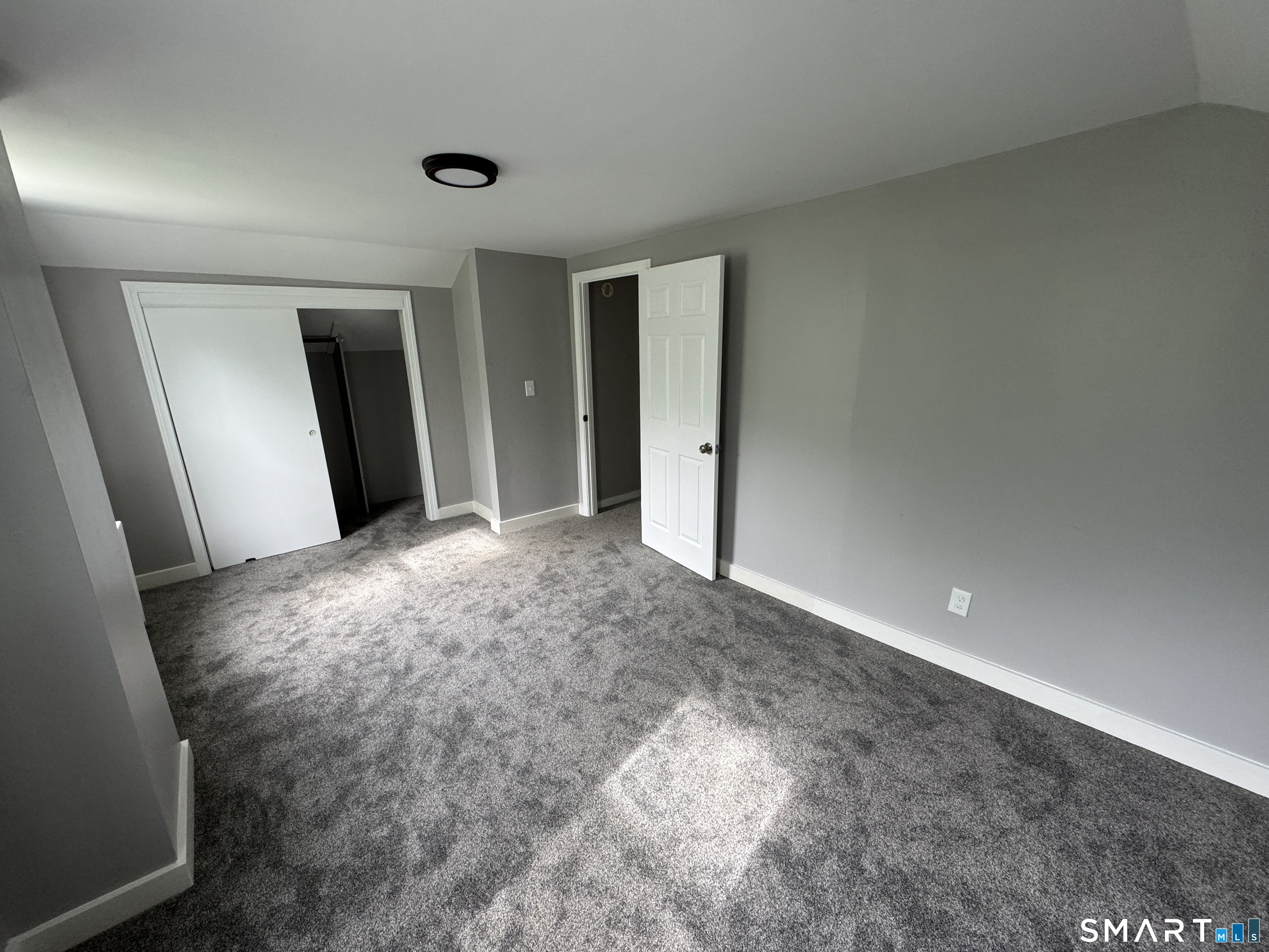 10 Center Street Windsor Locks, CT 06096 - Photo 7 of 25
