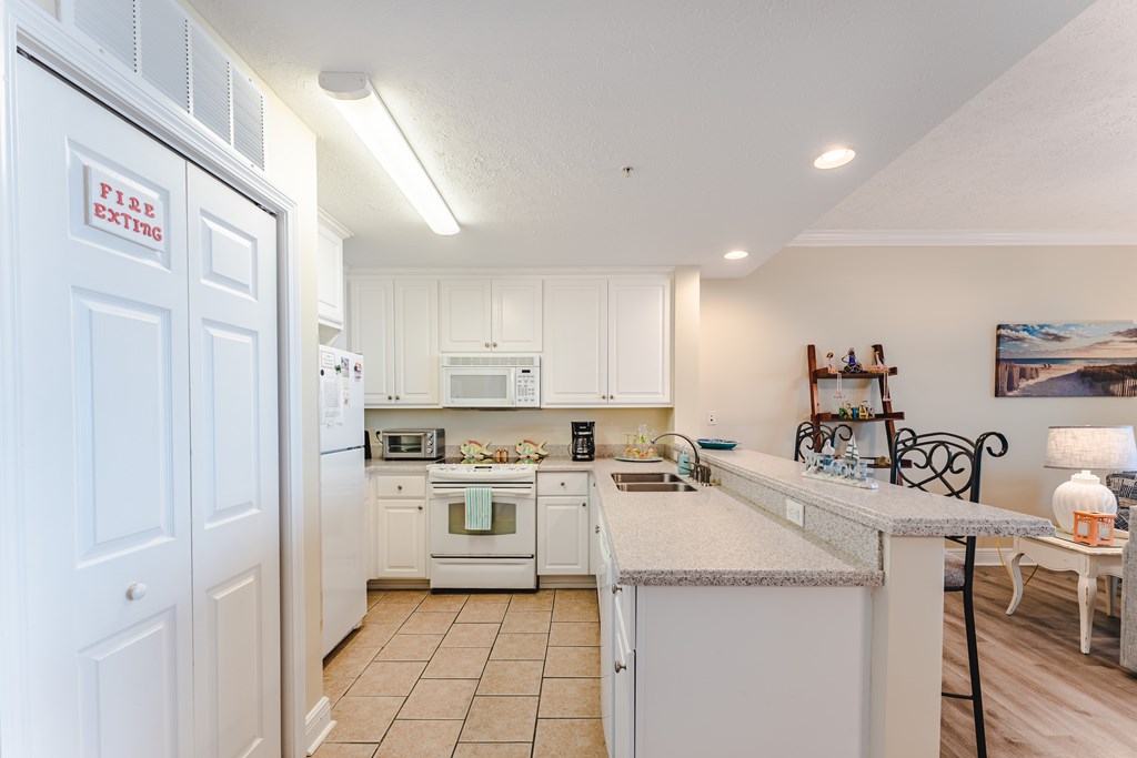 2202 Highway 98, Unit 302 Port St. Joe, FL 32456 - Photo 7 of 52