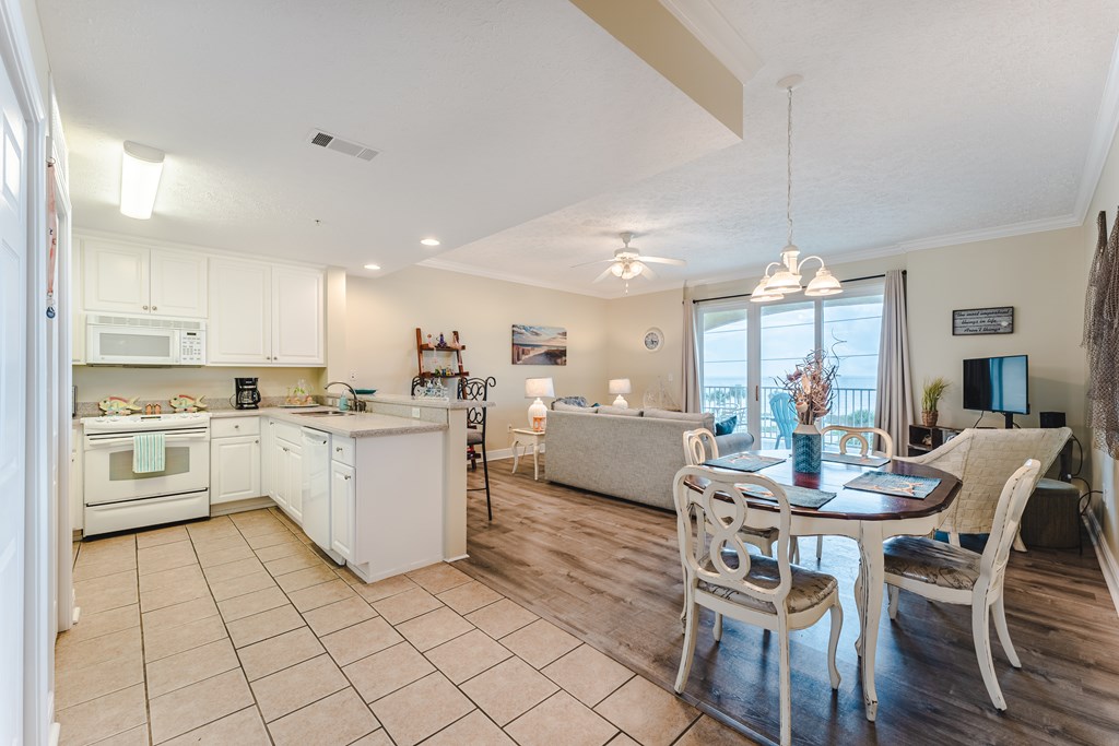 2202 Highway 98, Unit 302 Port St. Joe, FL 32456 - Photo 9 of 52