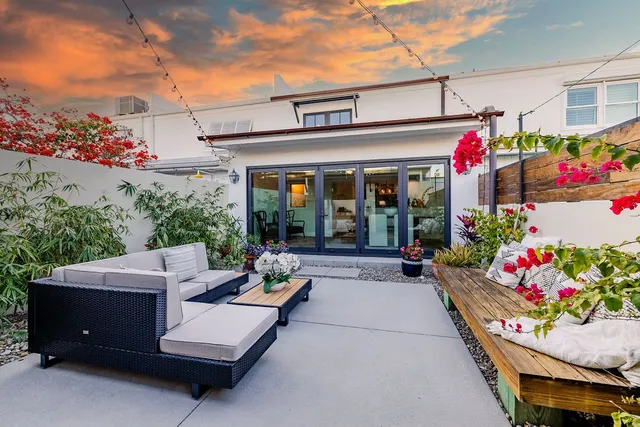 $1,099,000 | 2718 Cardinal Drive, Vero Beach, FL 32963