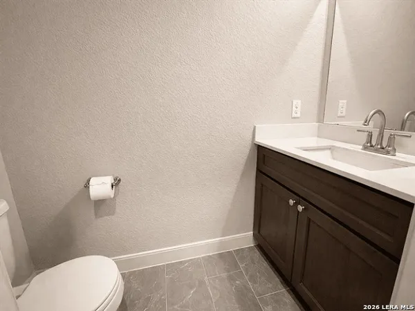 $2,100 | 8919 Summerwood Bend, San Antonio, TX 78254