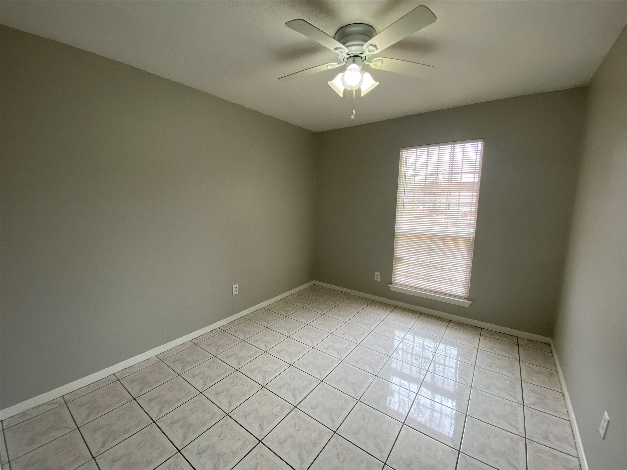 12730 Labelle Lane Houston, TX 77015 - Photo 11 of 14