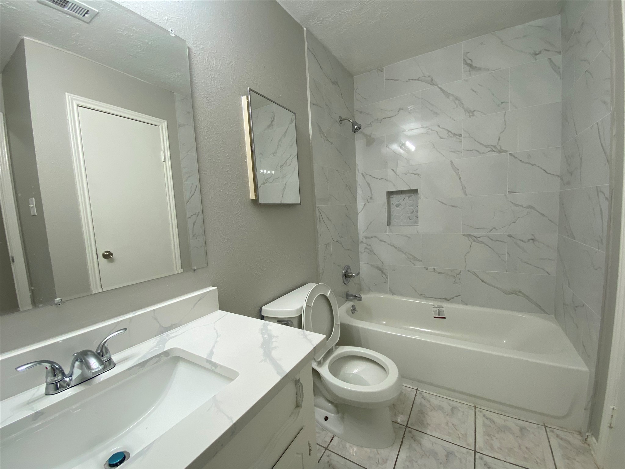 12730 Labelle Lane Houston, TX 77015 - Photo 12 of 14