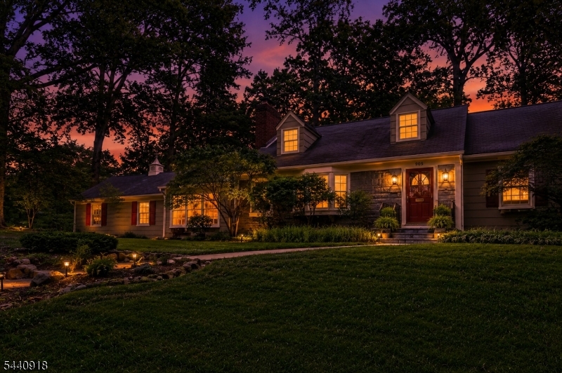 905 Charlotte Road Plainfield, NJ 07060 - Photo 38 of 44