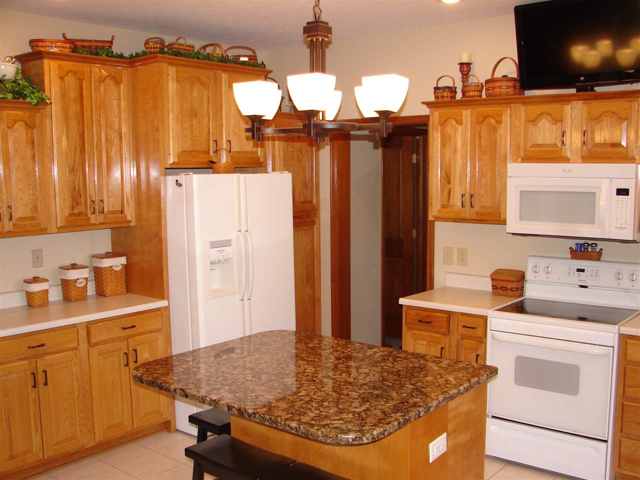 68850 Tamarack Road Walkerton, IN 46574 - Photo 9 of 36