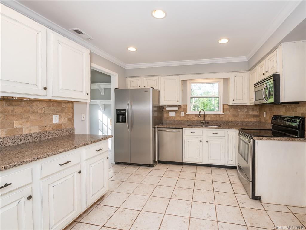 10601 Fairway Ridge Road Charlotte, NC 28277 - Photo 5 of 39
