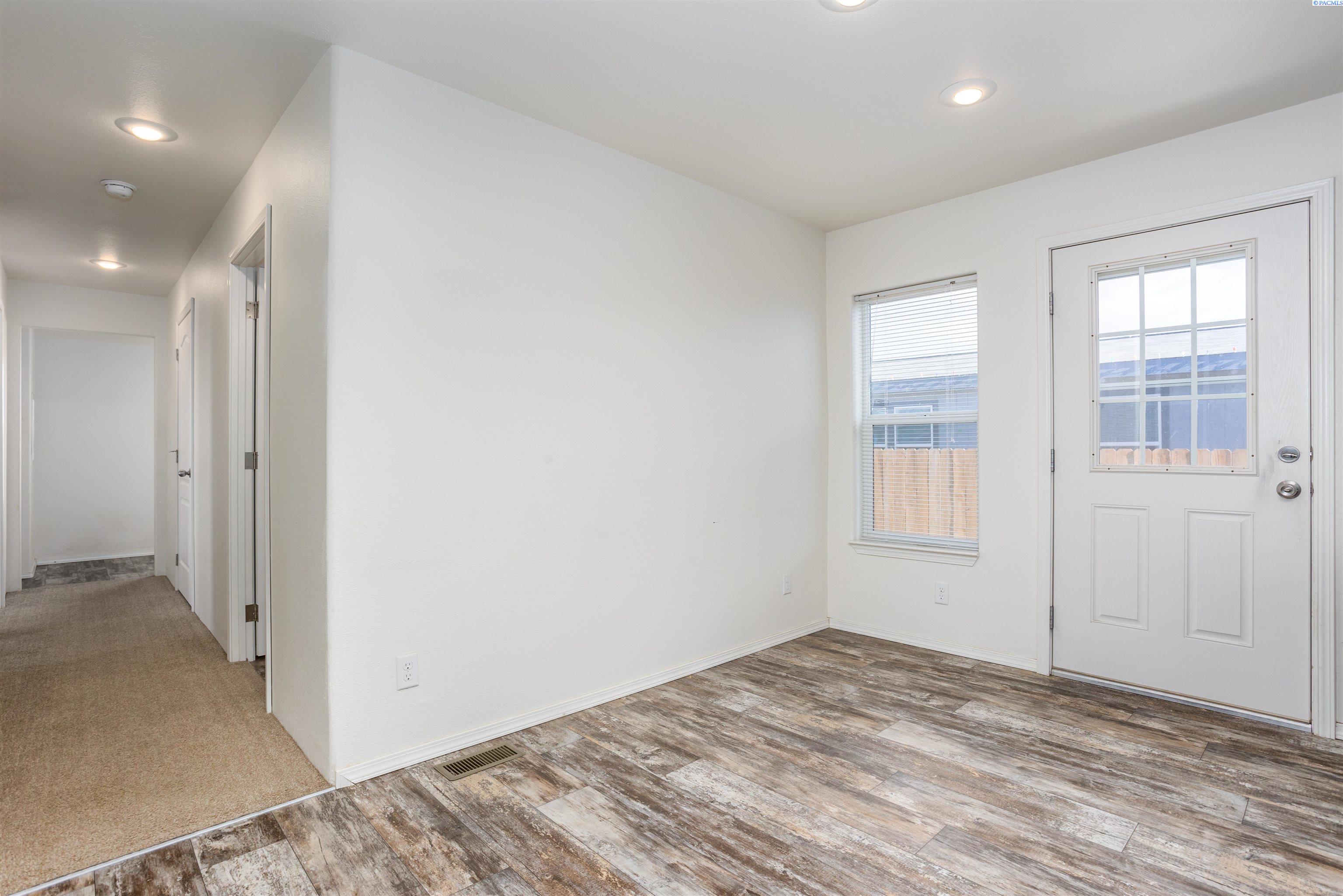 200802 East Game Farm Road, Unit 110 Kennewick, WA 99337 - Photo 2 of 27 Gallery Image 2