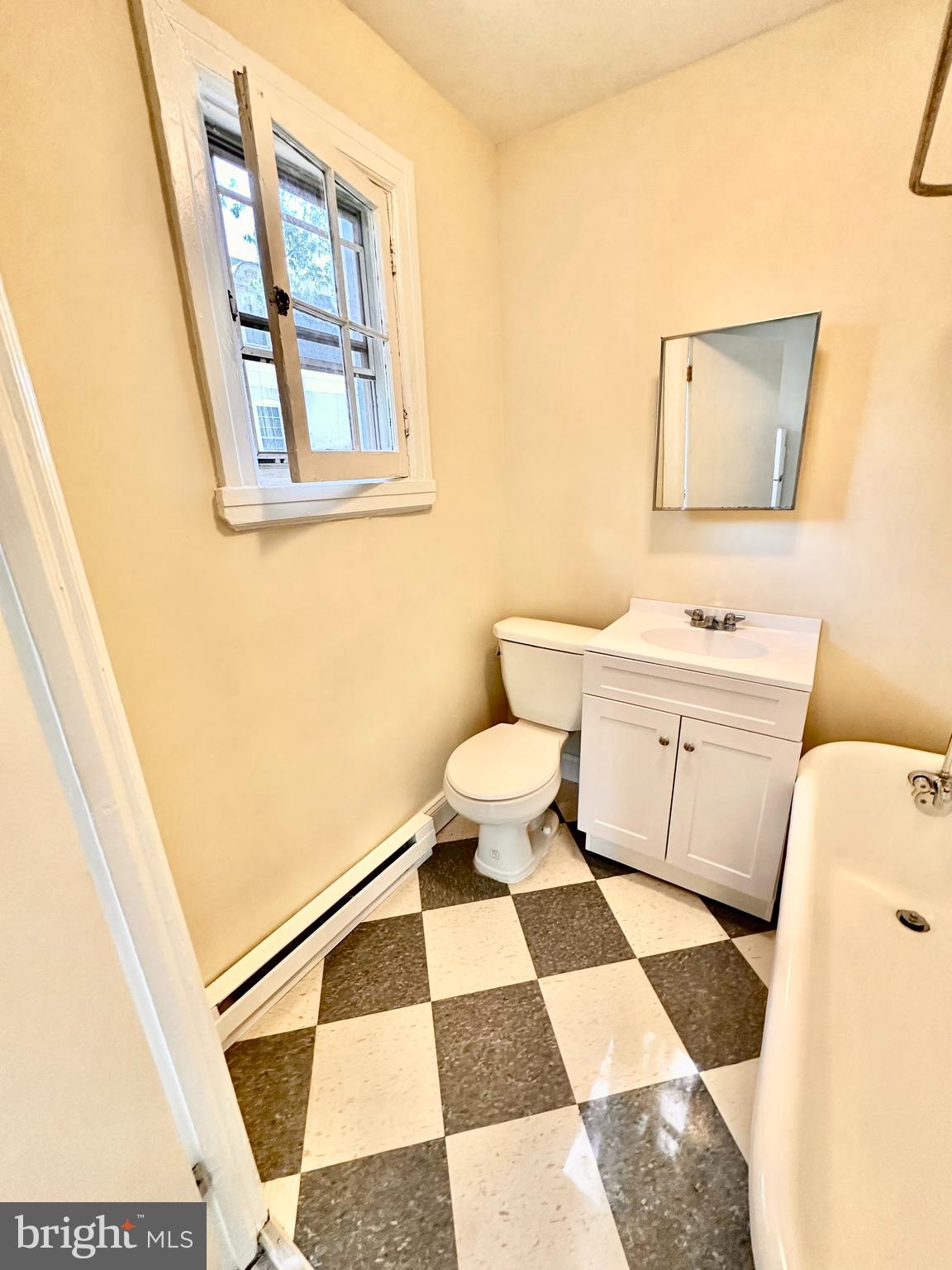 116 Apsley Street, Unit 2R Philadelphia, PA 19144 - Photo 8 of 9