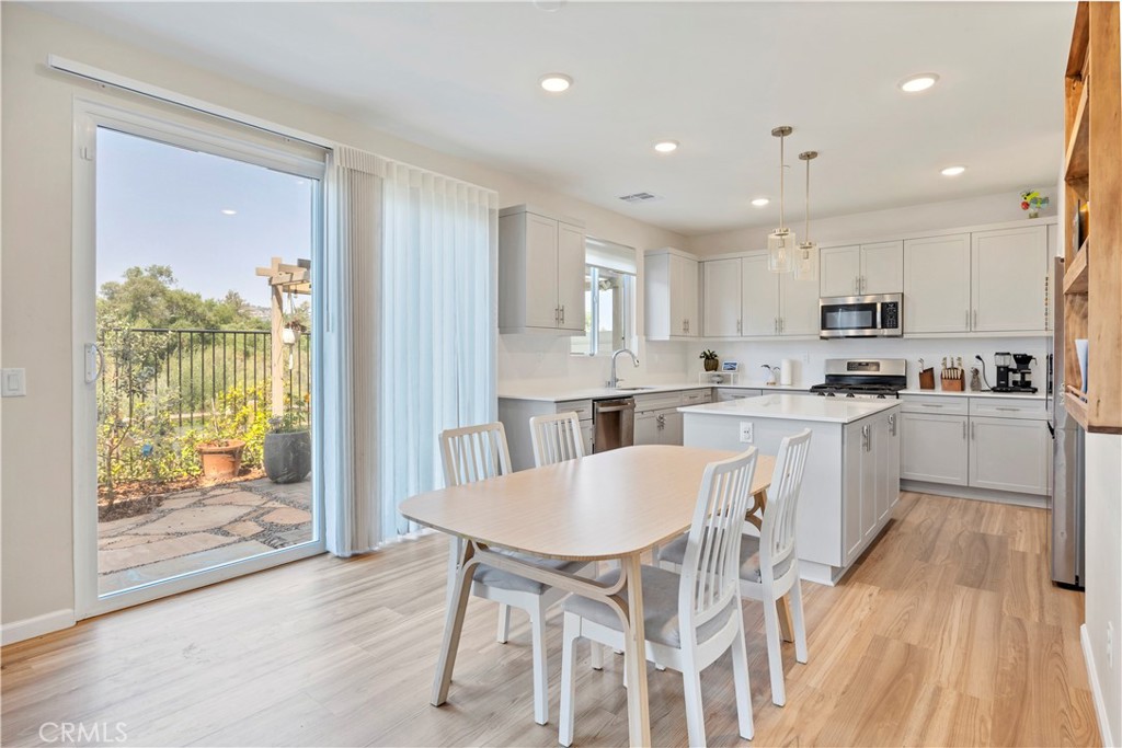 34758 Criollo Way Bonsall, CA 92003 - Photo 3 of 25