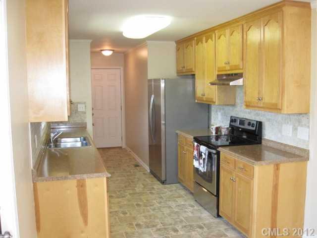 3274 Harmon Road Lincolnton, NC 28092 - Photo 3 of 16 Gallery Image 3