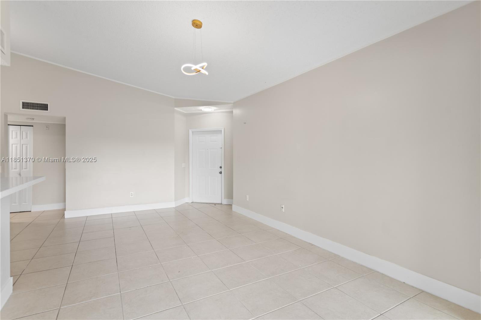 9645 Northwest 1st Court, Unit 1209 Pembroke Pines, FL 33024 - Photo 20 of 70