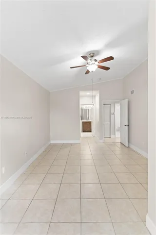 $330,000 | 9645 Northwest 1st Court, Unit 1209, Pembroke Pines, FL 33024