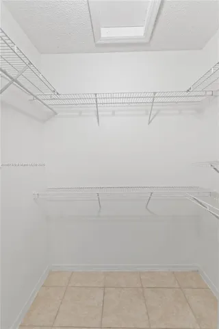 $330,000 | 9645 Northwest 1st Court, Unit 1209, Pembroke Pines, FL 33024