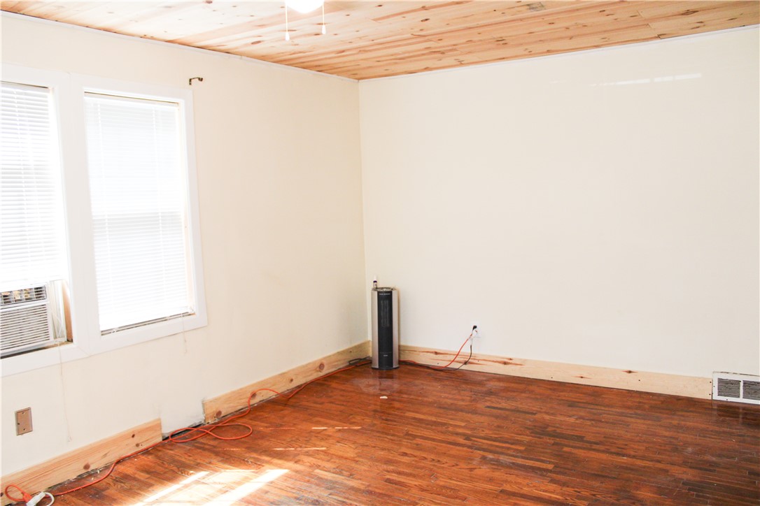 1155 South 20th Street Decatur, IL 62521 - Photo 4 of 13