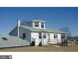 3426 Smith Hill Road Slatington, PA 18080 - Photo 3 of 6 Gallery Image 3