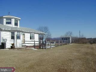 3426 Smith Hill Road Slatington, PA 18080 - Photo 4 of 6 Gallery Image 4
