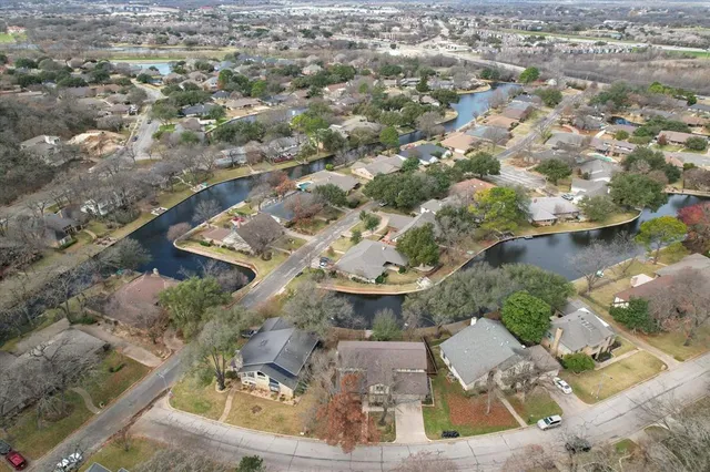 $675,000 | 1404 Creekford Drive, Arlington, TX 76012