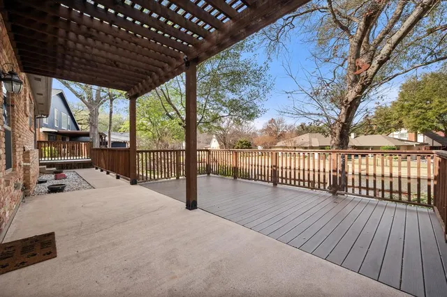 $675,000 | 1404 Creekford Drive, Arlington, TX 76012