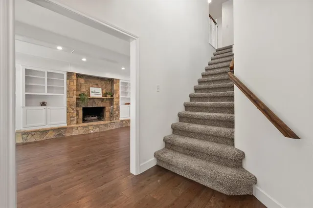 $675,000 | 1404 Creekford Drive, Arlington, TX 76012