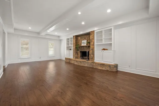 $675,000 | 1404 Creekford Drive, Arlington, TX 76012